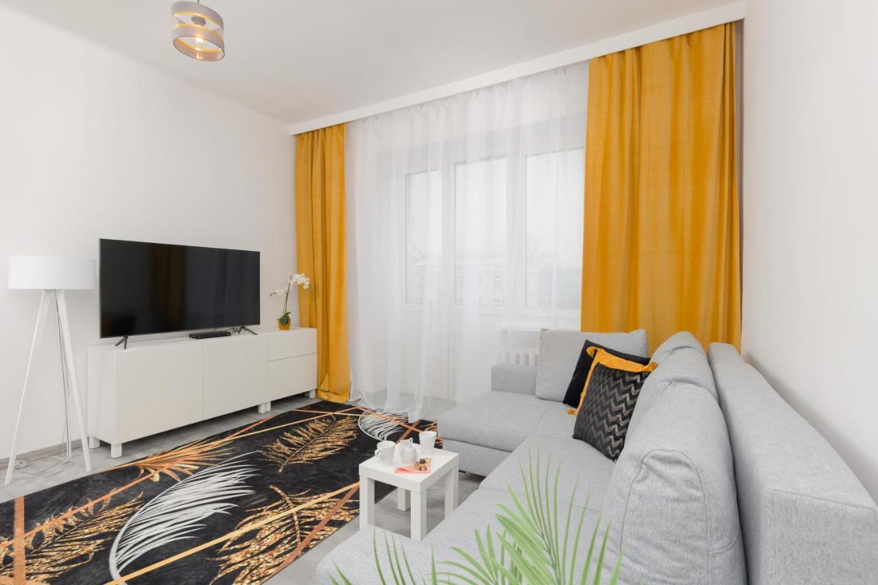 Metro Plac Wilsona Apartments Mickiewicza By Noclegi Renters Warschau Buitenkant foto