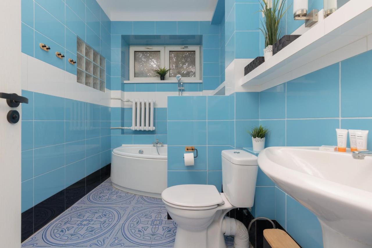 Metro Plac Wilsona Apartments Mickiewicza By Noclegi Renters Warschau Buitenkant foto