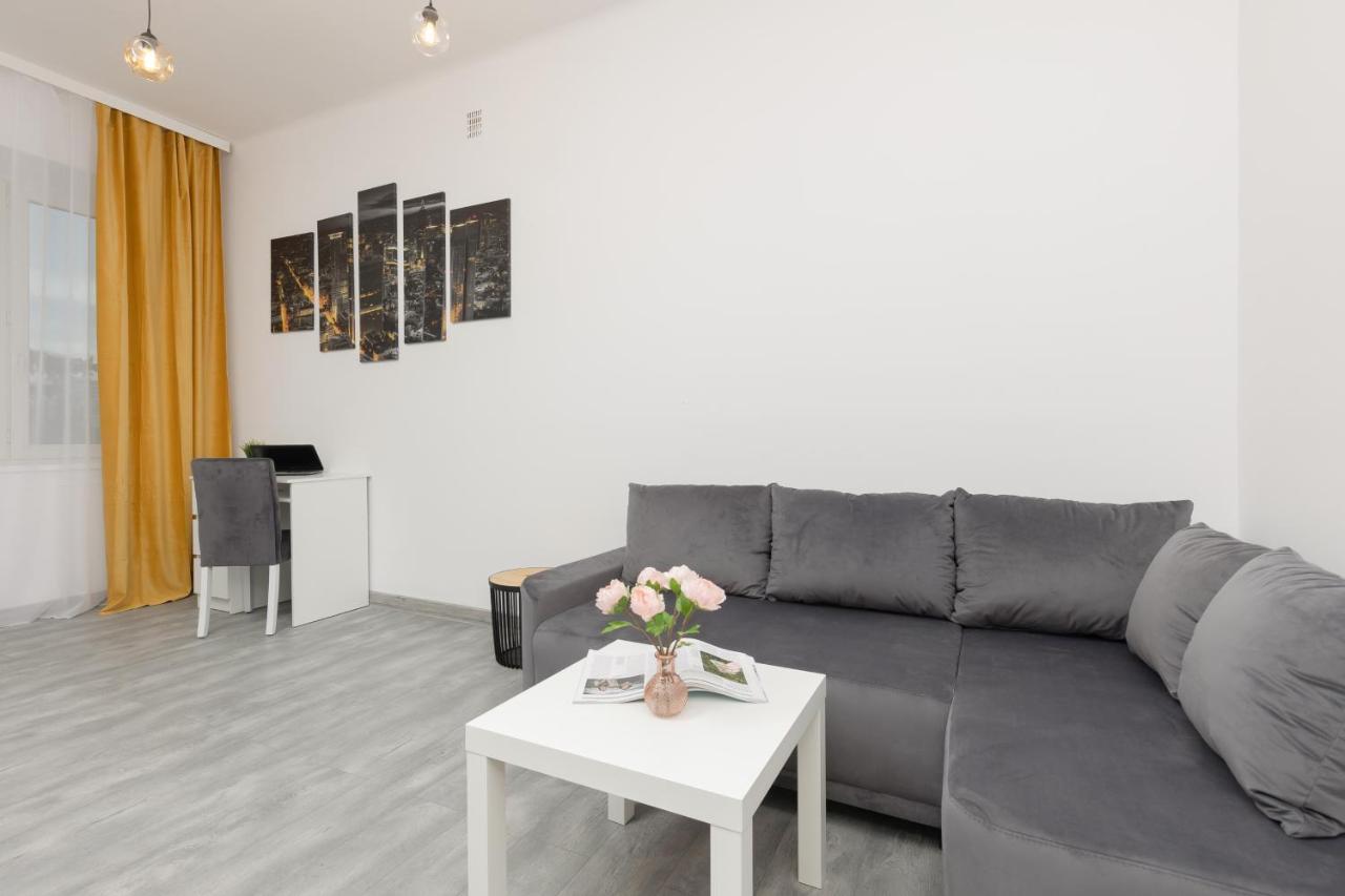 Metro Plac Wilsona Apartments Mickiewicza By Noclegi Renters Warschau Buitenkant foto