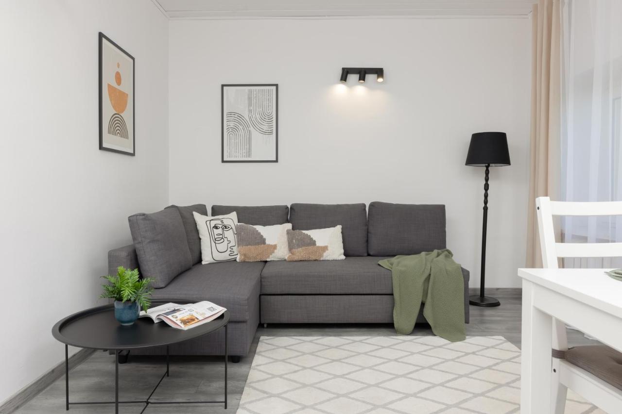Metro Plac Wilsona Apartments Mickiewicza By Noclegi Renters Warschau Buitenkant foto
