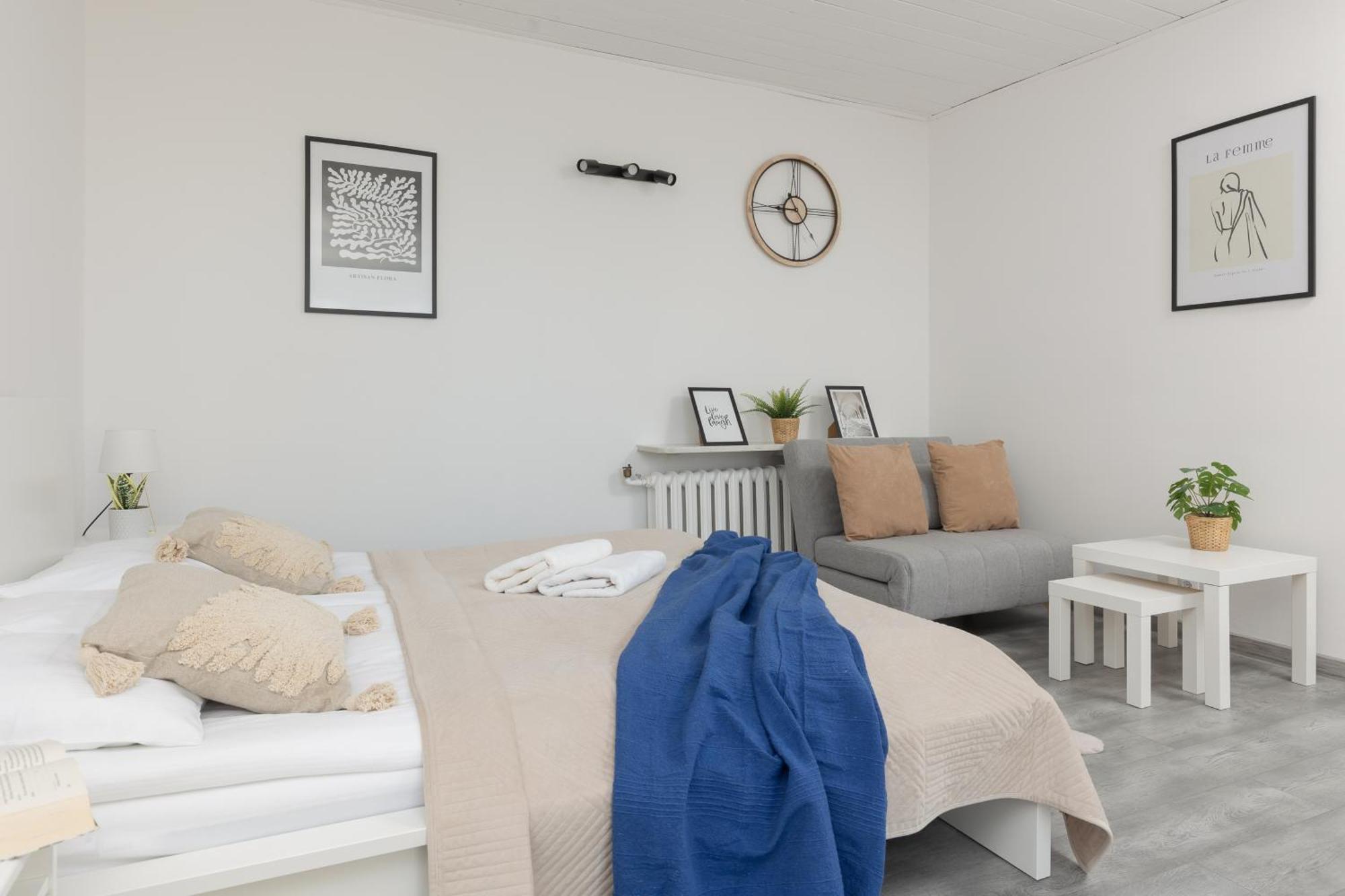 Metro Plac Wilsona Apartments Mickiewicza By Noclegi Renters Warschau Buitenkant foto