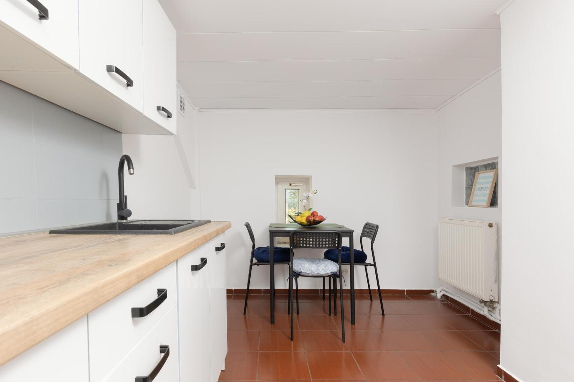 Metro Plac Wilsona Apartments Mickiewicza By Noclegi Renters Warschau Buitenkant foto