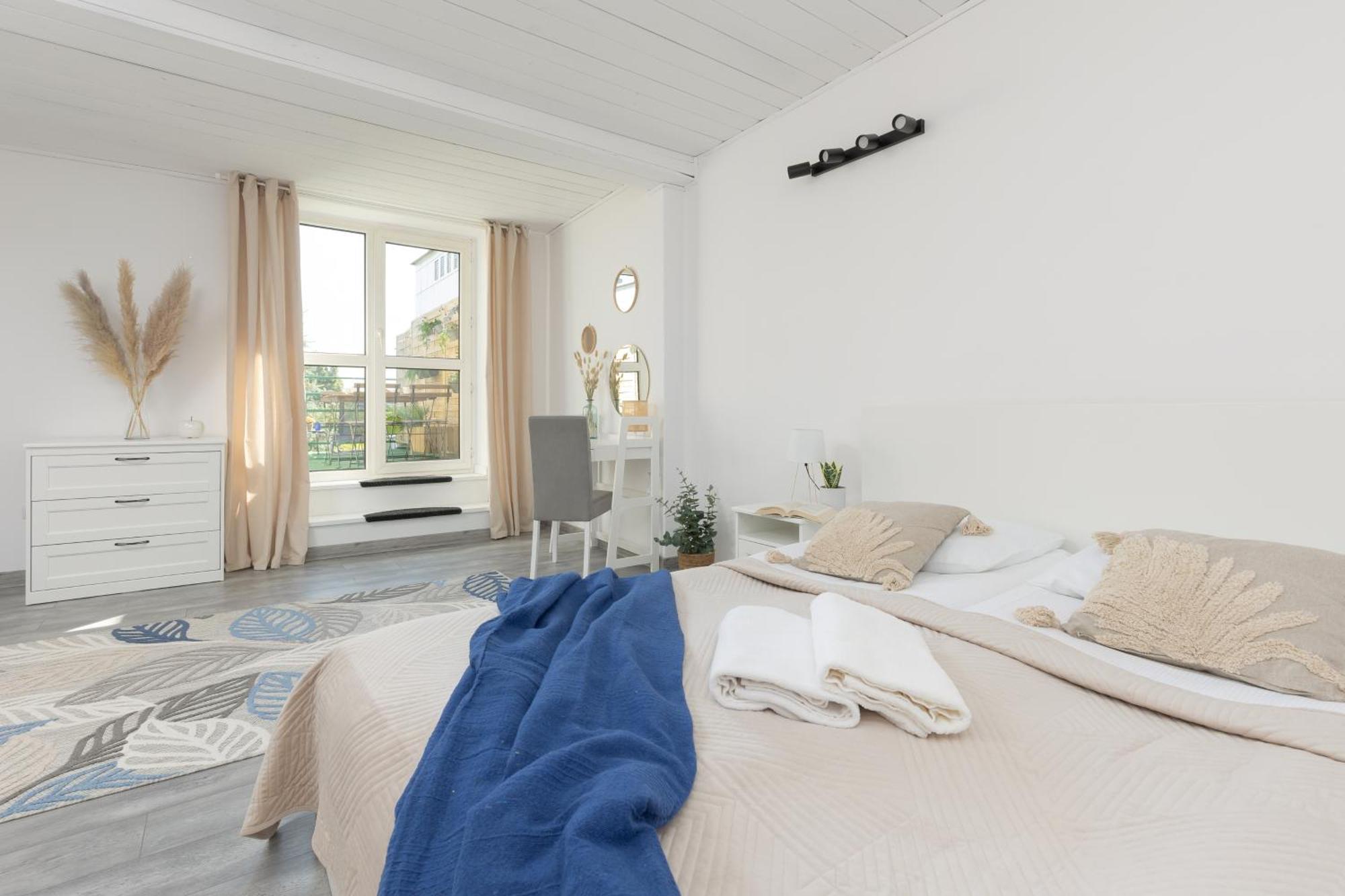 Metro Plac Wilsona Apartments Mickiewicza By Noclegi Renters Warschau Buitenkant foto